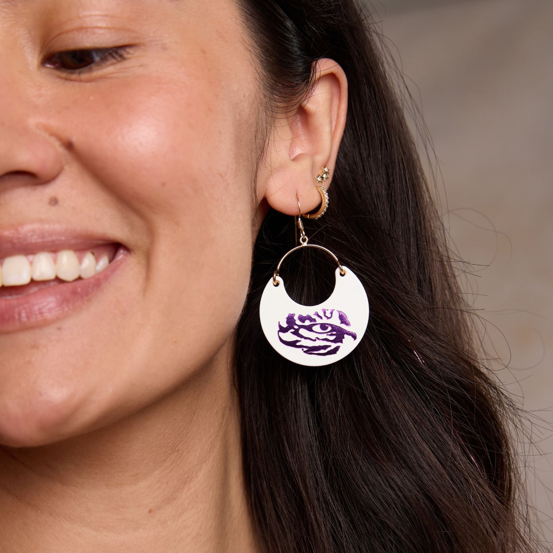 White LSU Tigers Eye Ninas