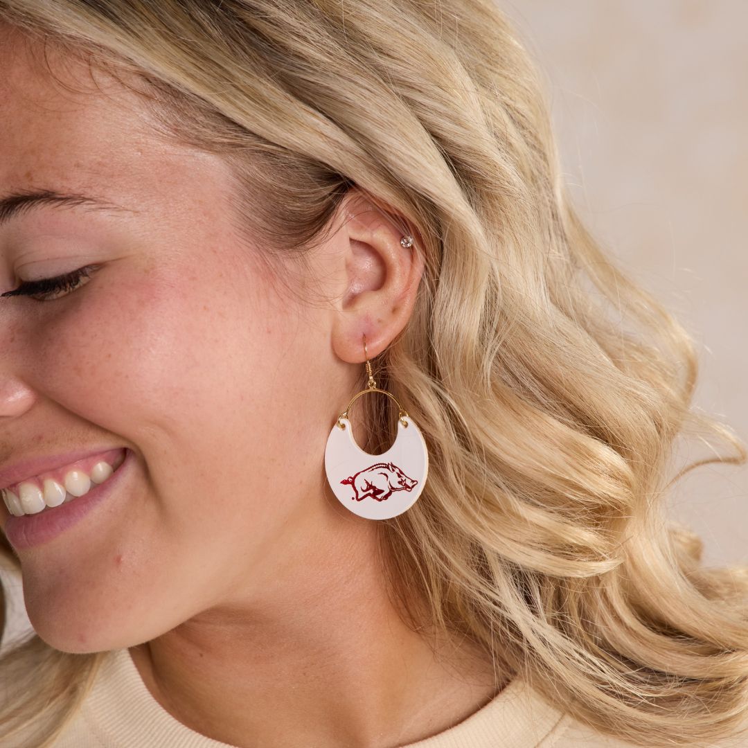 White & Red University of Arkansas Razorback Nina